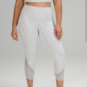 Lulu lemon striped crop leggings rare design